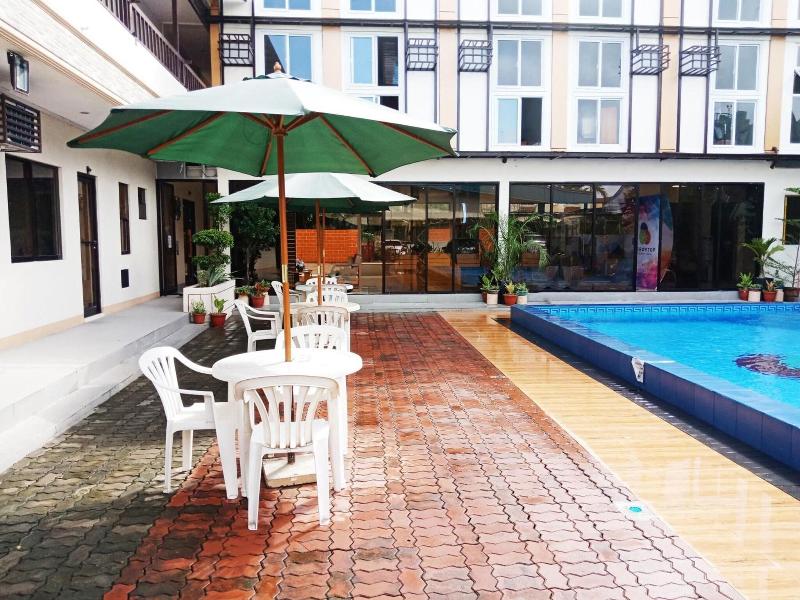 Aerostop Hotel & Restaurant image