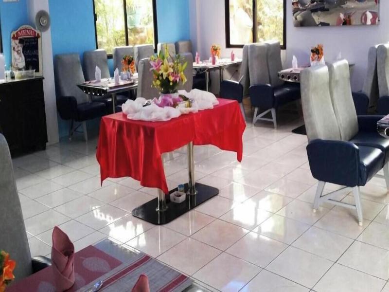Aerostop Hotel & Restaurant image