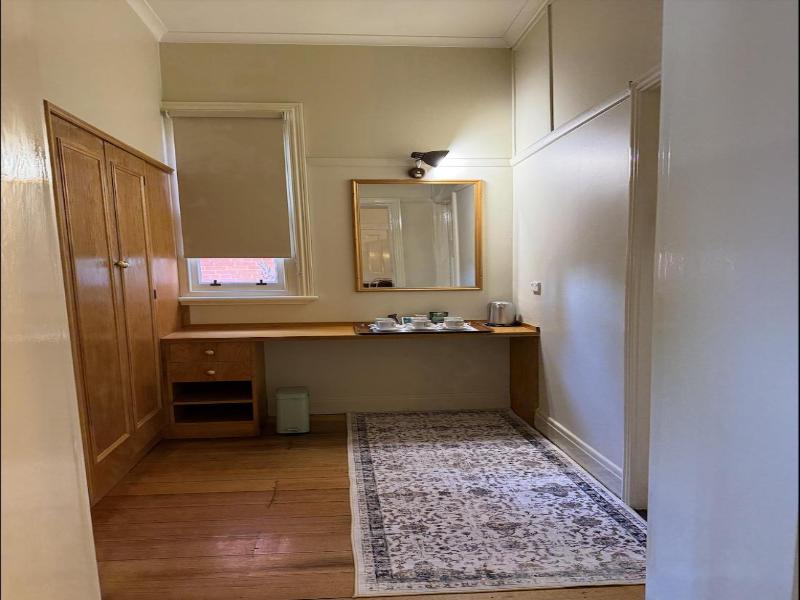 Campbell St Lodge image