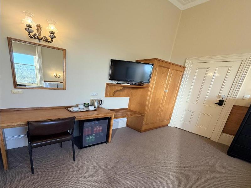 Campbell St Lodge image