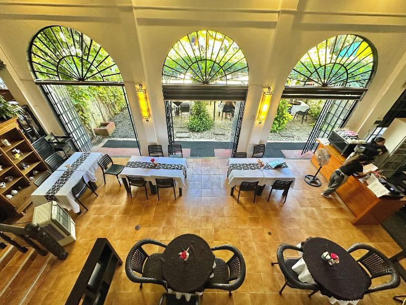 Fernando's Hotel image 6