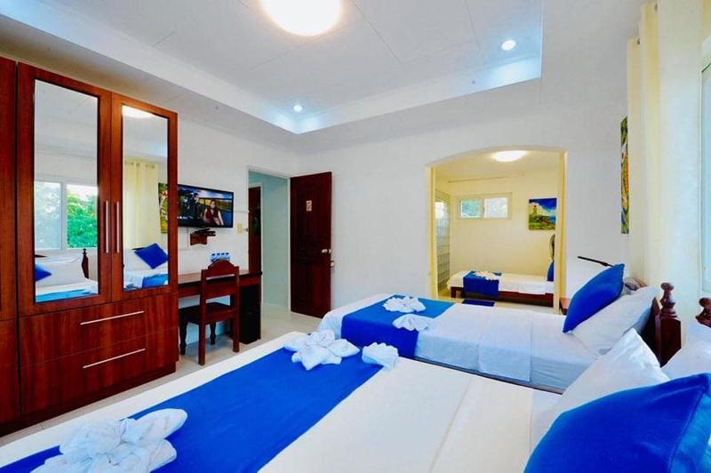 Dive Batanes Lodge And Restaurant image