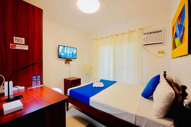 Dive Batanes Lodge And Restaurant image