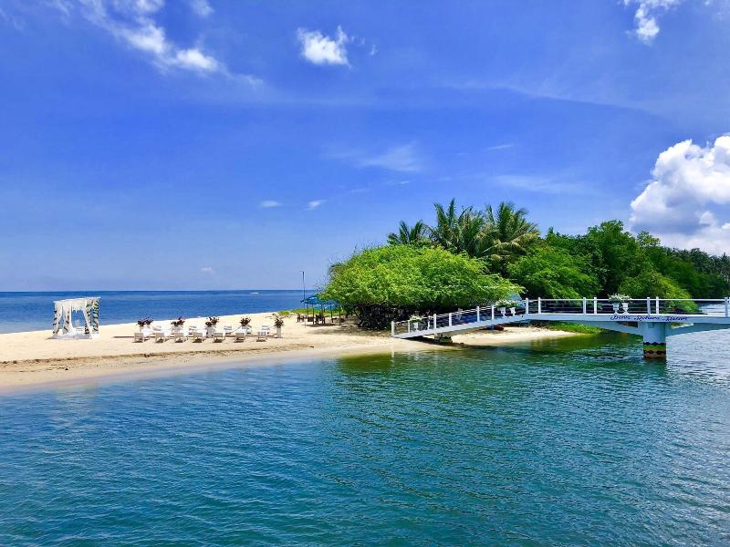 Punta Riviera Resort image