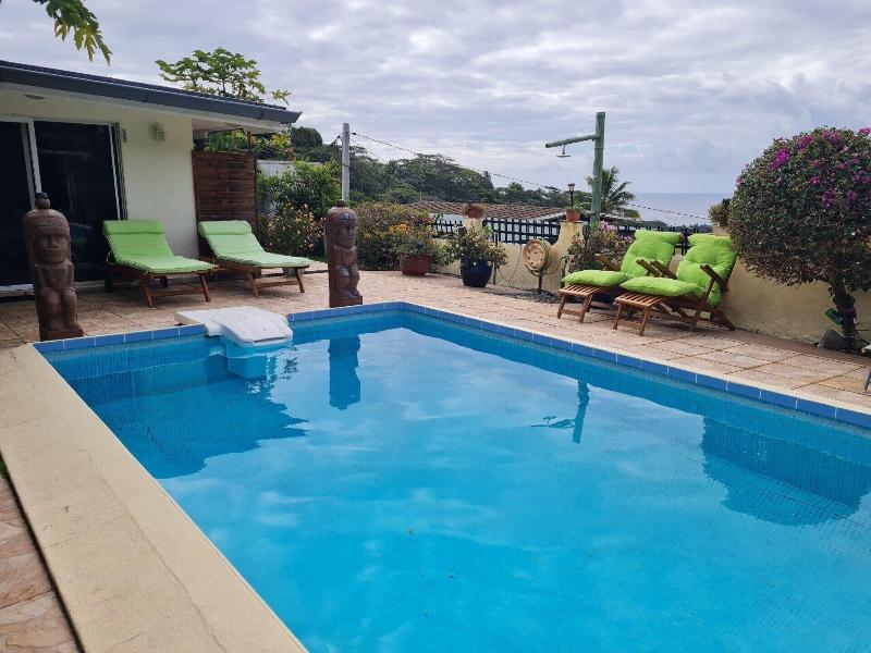 Mahina's Lodge image