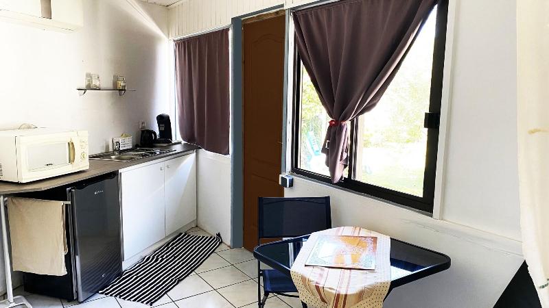 Mahina's Lodge image