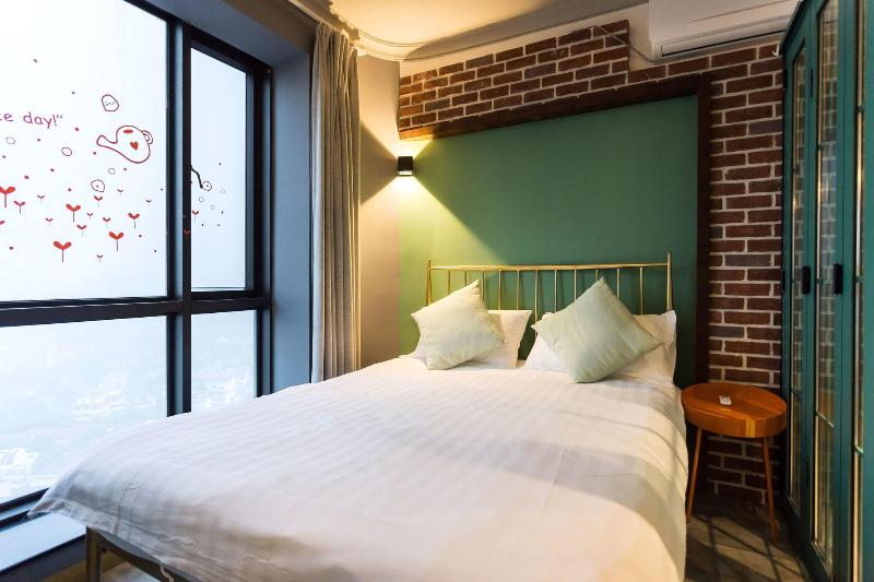 Old French Concession Coziness Xuhui image