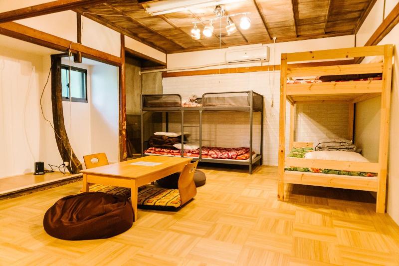 Caravan Flake - Hostel image 2