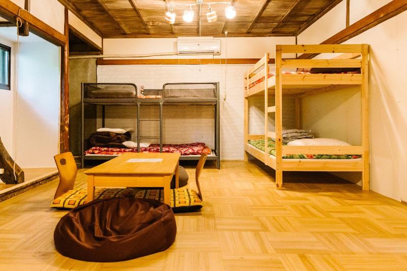 Caravan Flake - Hostel image 1