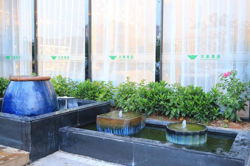Shenzhen Wanhao Business Hotel 5