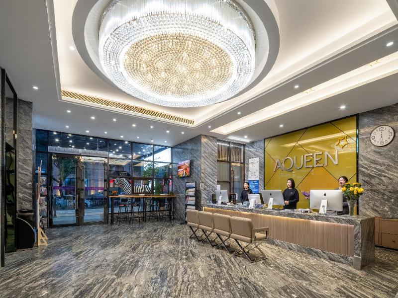 Zhuhai Aqueen Hotel