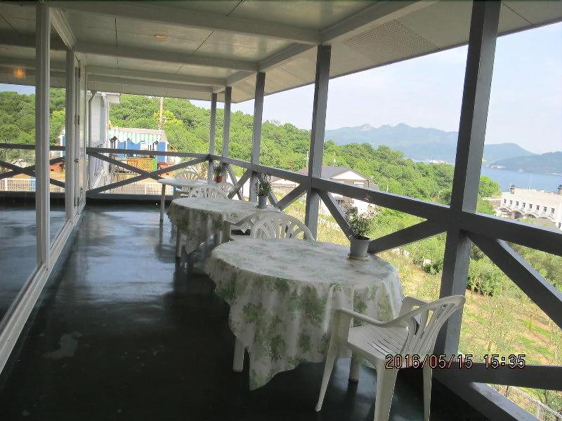 Petit Hotel Southern Most image