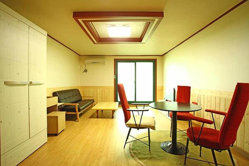 Blue Sky Pension image