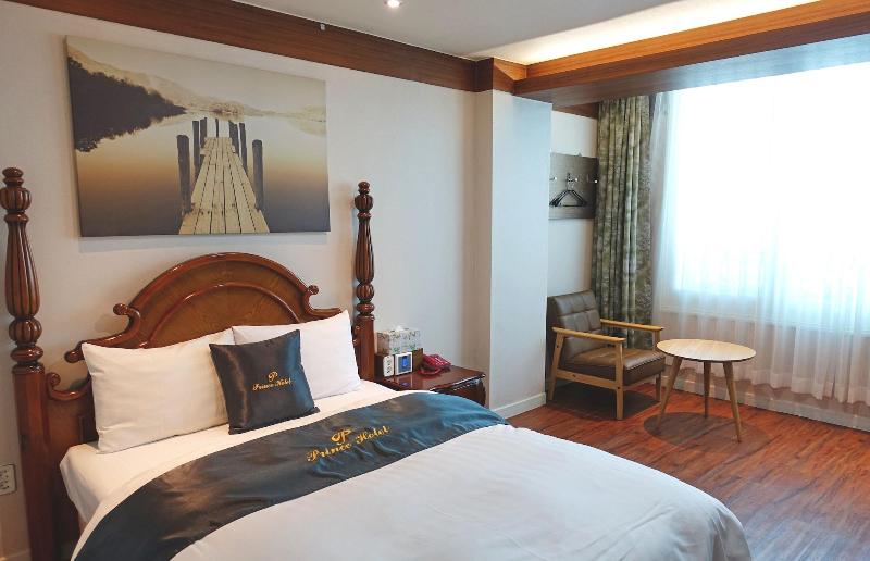 Prince Hotel image