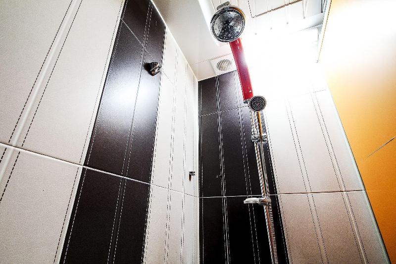 Show Hotel image