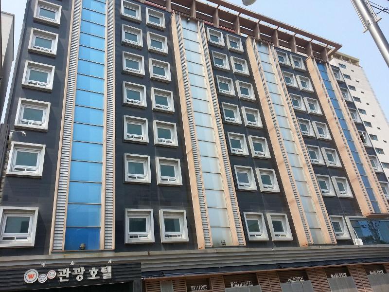World Tourist Hotel image