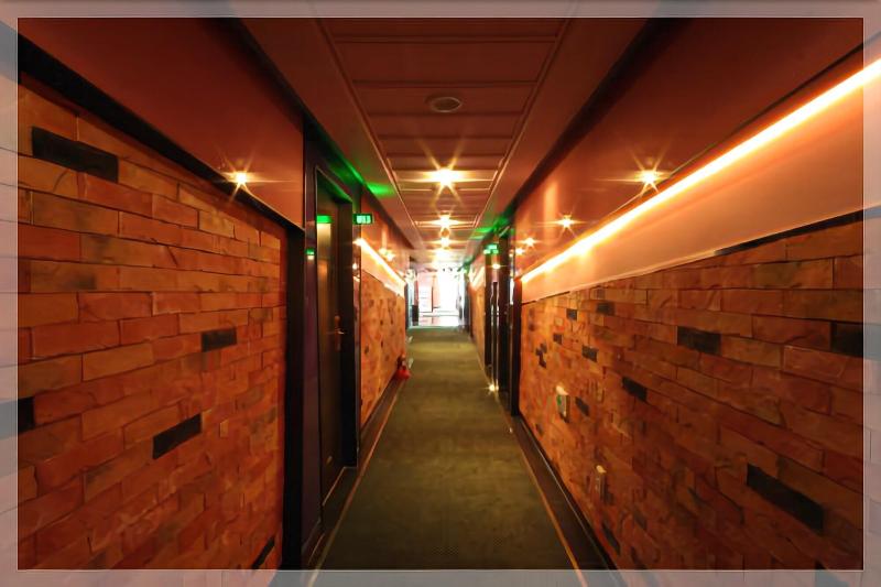 World Tourist Hotel image