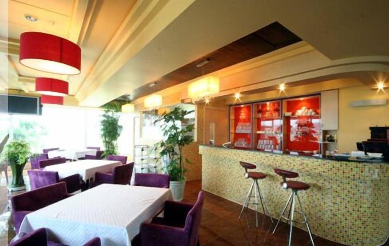 World Tourist Hotel image