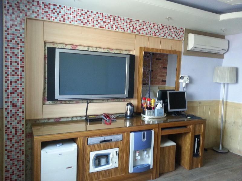 World Tourist Hotel image