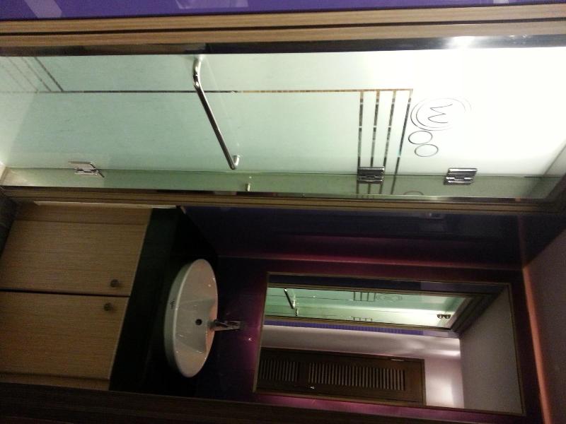 World Tourist Hotel image