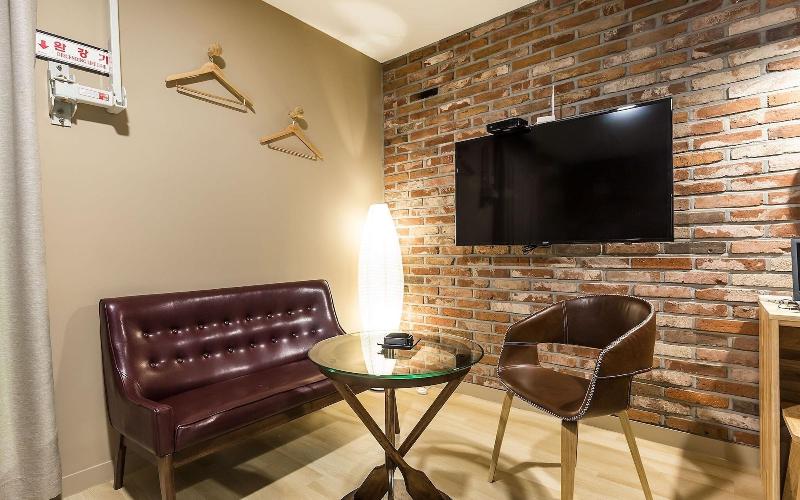 Pyeongtaek Sevilla Hotel image