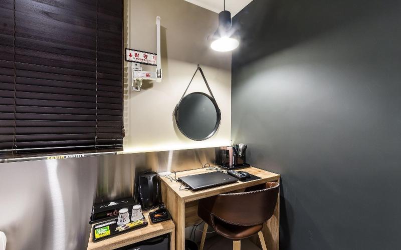 Pyeongtaek Sevilla Hotel image