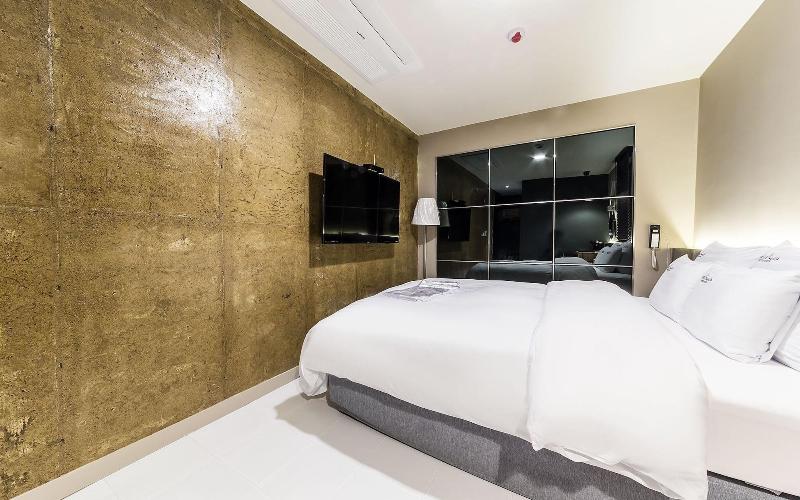Pyeongtaek Sevilla Hotel image