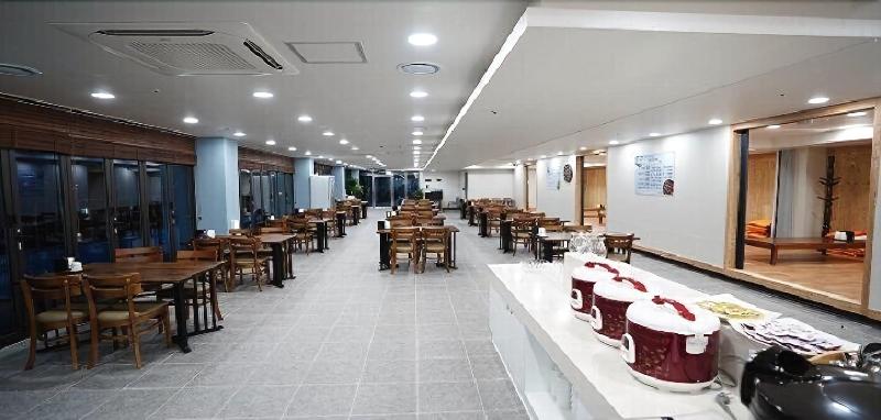 Ocean Spa Hotel image
