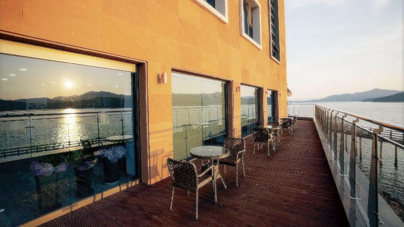 Ocean Spa Hotel image