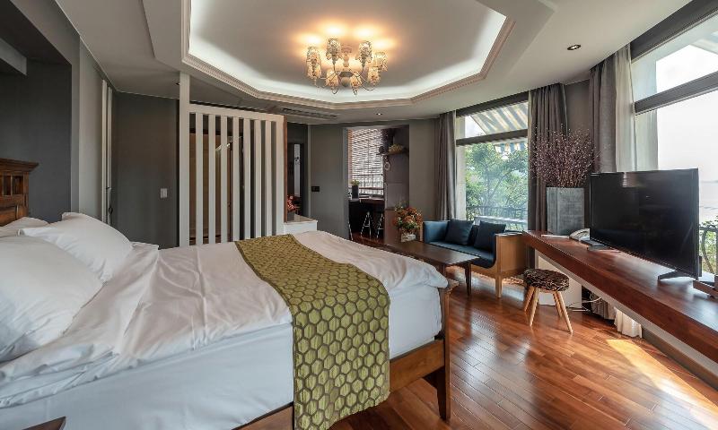 Goseong Hansan Marina Resort image