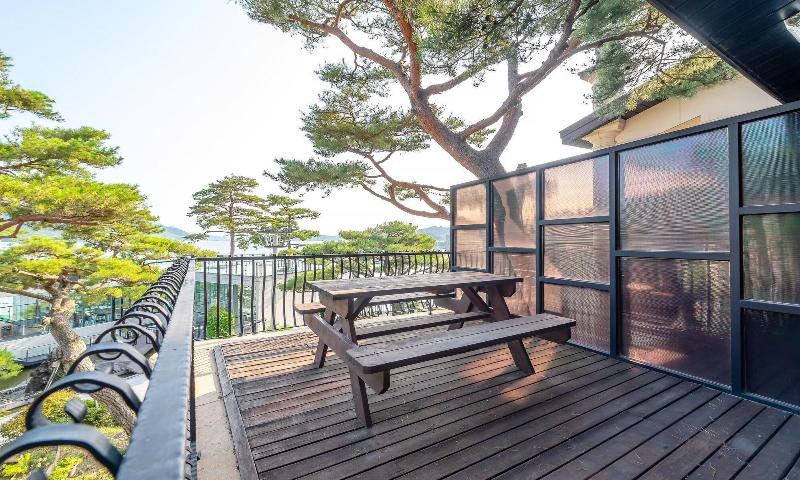 Goseong Hansan Marina Resort image