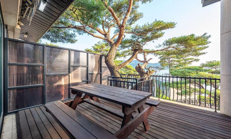 Goseong Hansan Marina Resort image
