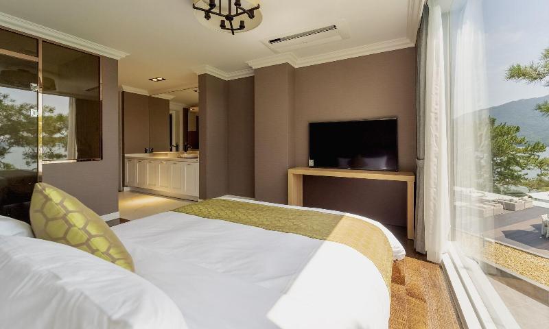 Goseong Hansan Marina Resort image