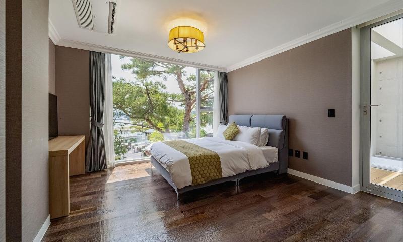 Goseong Hansan Marina Resort image
