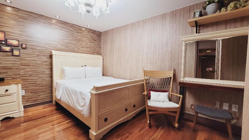 Goseong Hansan Marina Resort image