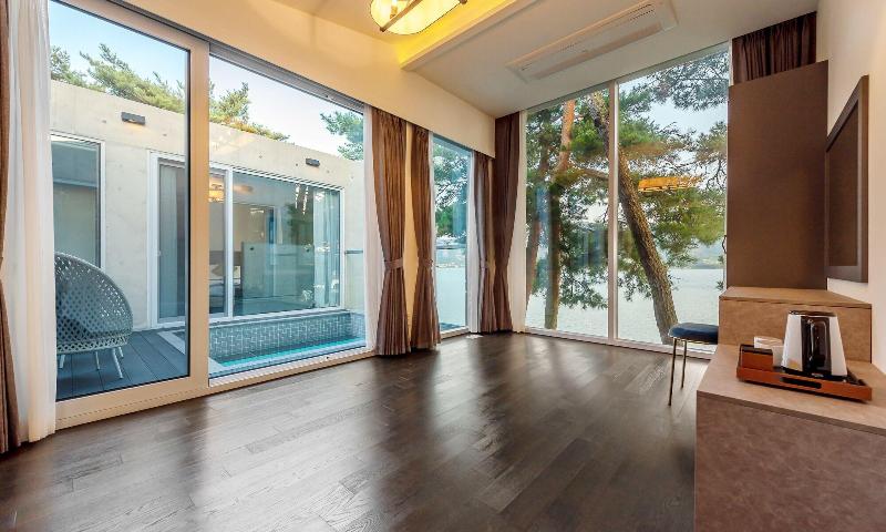 Goseong Hansan Marina Resort image