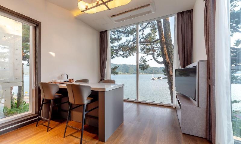 Goseong Hansan Marina Resort image