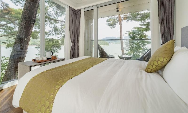 Goseong Hansan Marina Resort image