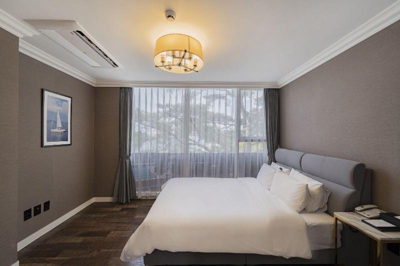 Goseong Hansan Marina Resort image