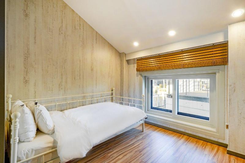 Goseong Hansan Marina Resort image