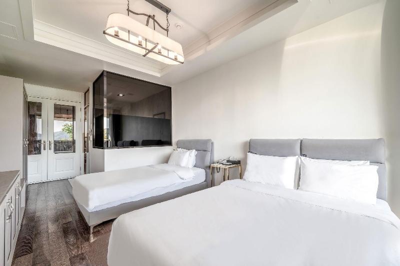 Goseong Hansan Marina Resort image