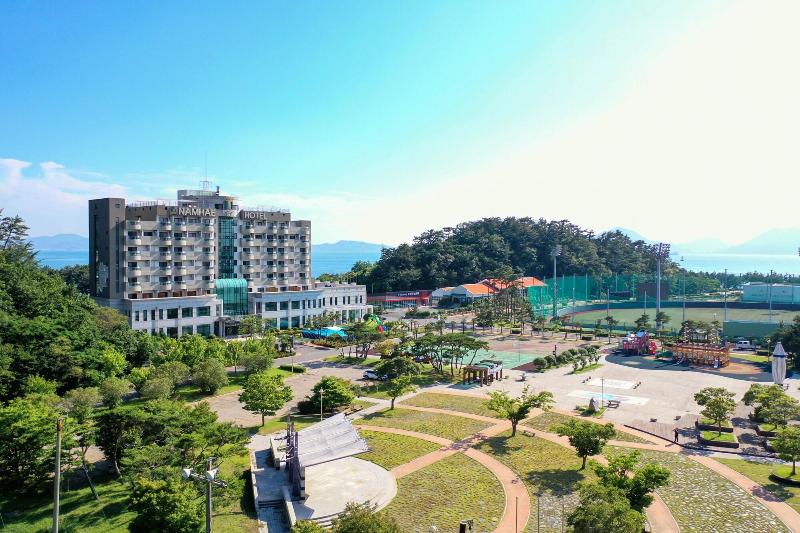 Namhae Sports Park Hotel image
