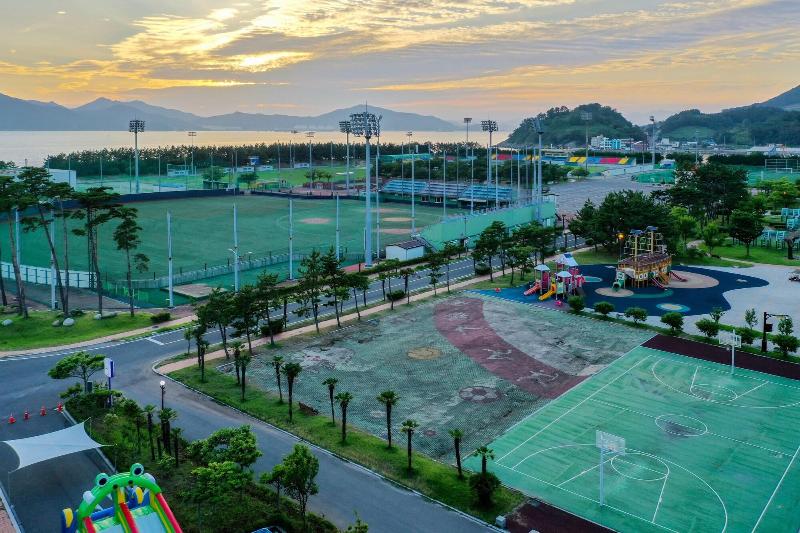 Namhae Sports Park Hotel image