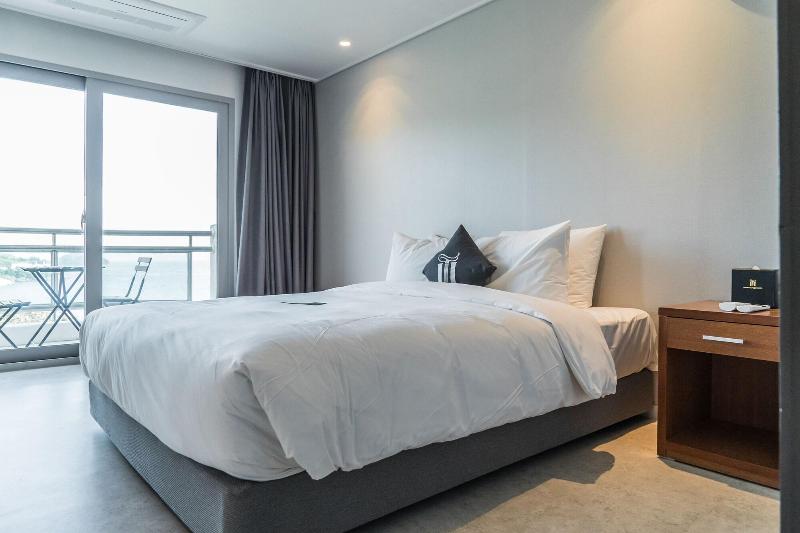 Namhae Sports Park Hotel image