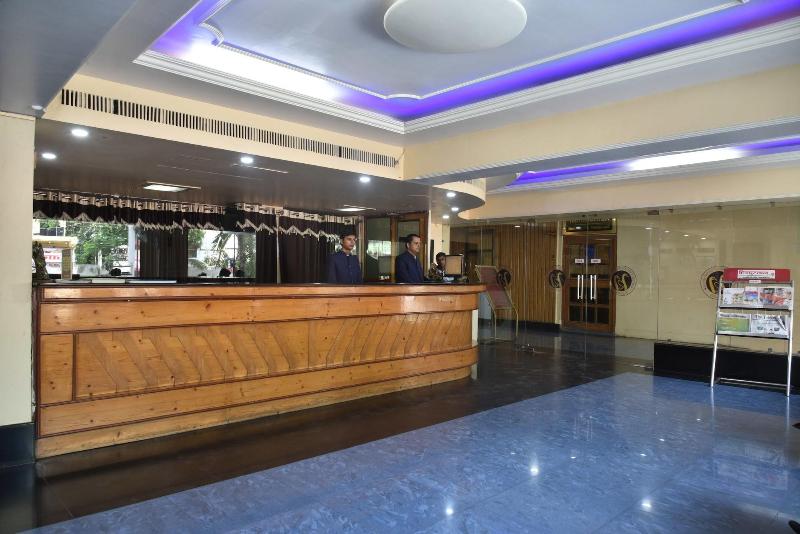 Hotel Rajhans International image