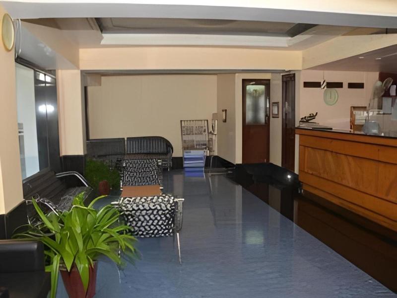 Hotel Rajhans International image