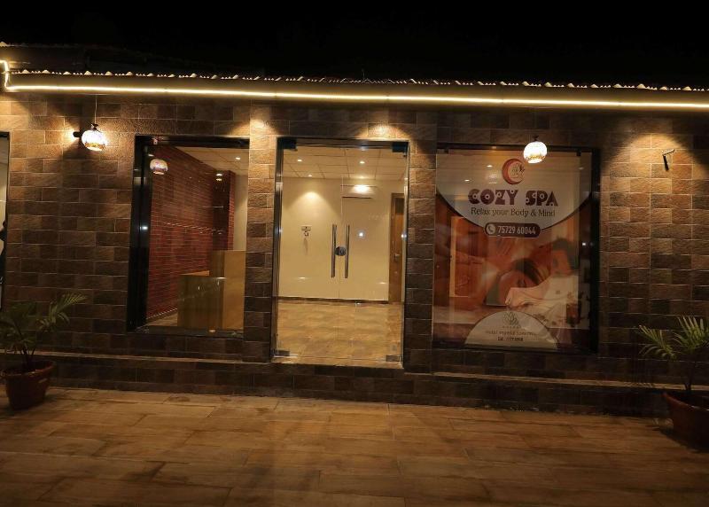 Sarovar Portico Somnath image