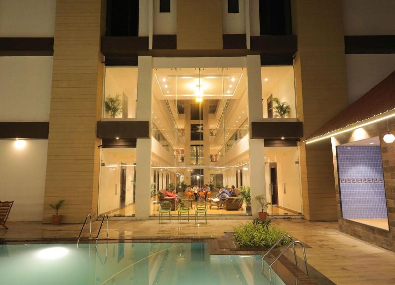 Sarovar Portico Somnath image