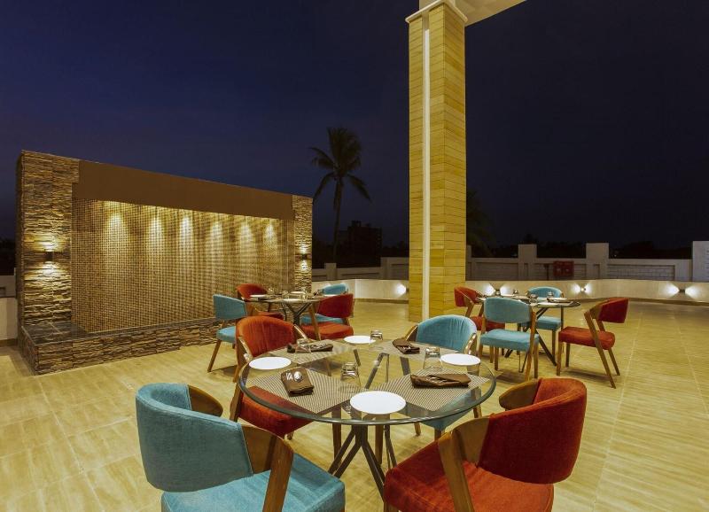 Sarovar Portico Somnath image