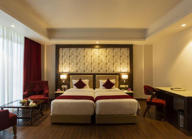 Sarovar Portico Somnath image